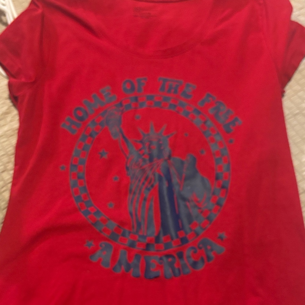 No Boundaries Red Kids Tee with Liberty Graphic
